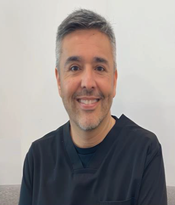 Dr. Fernando Tapia